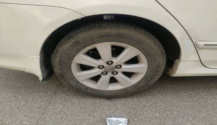 2012 Toyota Corolla Altis G DIESEL, Diesel, Manual, 2,22,979 km, tyre