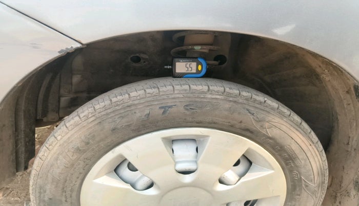 2013 Maruti Wagon R 1.0 LXI, Petrol, Manual, 85,276 km, tyre