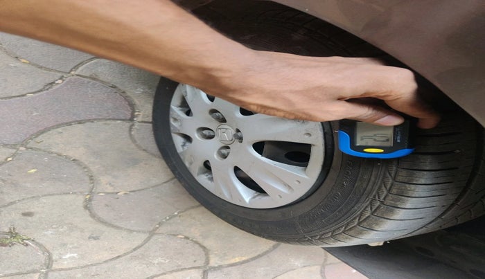 2015 Honda Amaze 1.2L I-VTEC SX, Petrol, Manual, 54,874 km, tyre