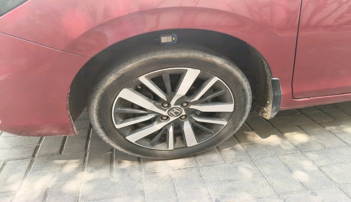 2022 Honda City 1.5L I-VTEC ZX CVT, Petrol, Automatic, 19,562 km, tyre