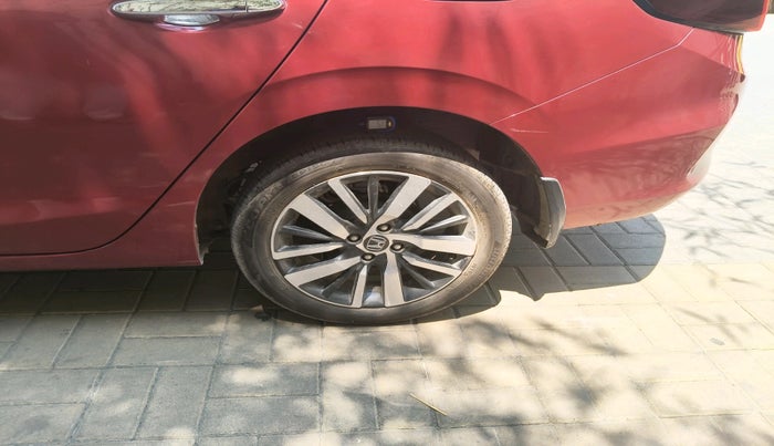 2022 Honda City 1.5L I-VTEC ZX CVT, Petrol, Automatic, 19,562 km, tyre