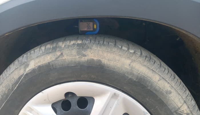 2021 KIA SONET HTE 1.5, Diesel, Manual, 1,10,814 km, tyre