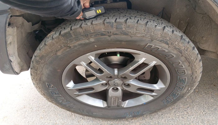 2021 Mahindra Thar LX D AT 4WD HT, Diesel, Automatic, 37,859 km, tyre