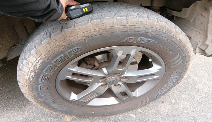 2021 Mahindra Thar LX D AT 4WD HT, Diesel, Automatic, 37,859 km, tyre