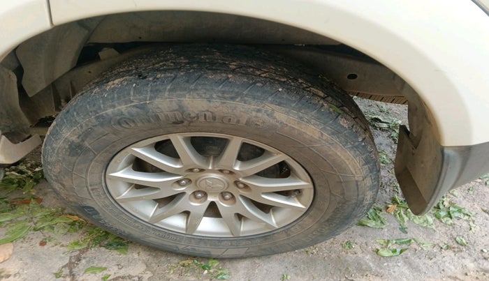 2016 Mitsubishi Pajero Sport 2.5 AT 4X2, Diesel, Automatic, 1,29,622 km, tyre