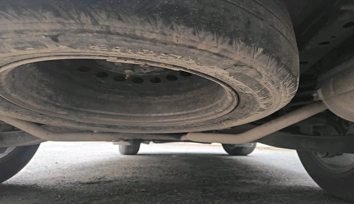 2018 Mahindra XUV500 W11 AT, Diesel, Automatic, 82,221 km, tyre