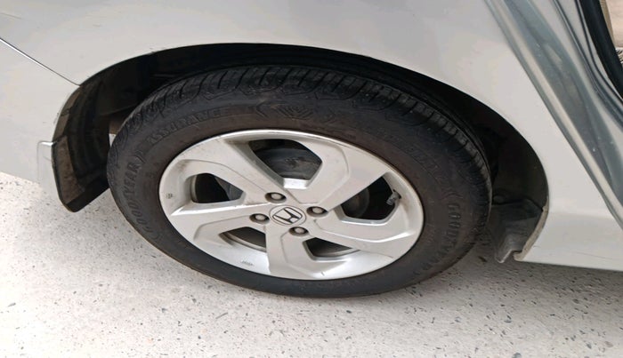 2014 Honda City 1.5L I-VTEC VX, Petrol, Manual, 57,967 km, tyre