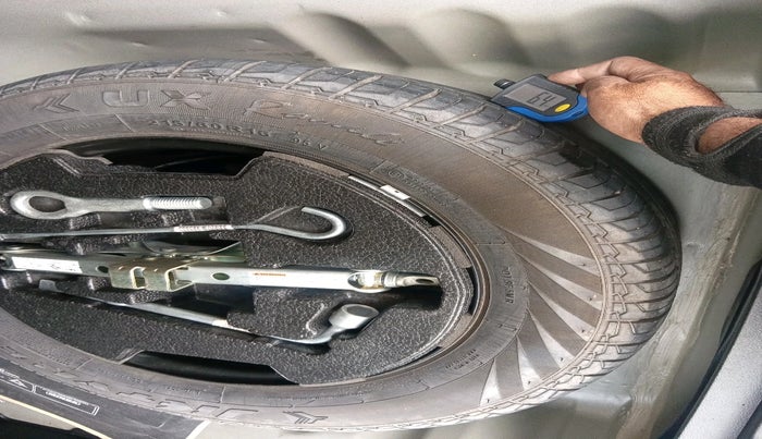 2020 Maruti S Cross ZETA 1.5, Petrol, Manual, 34,272 km, tyre