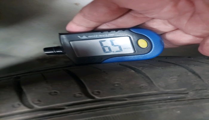 2020 Tata NEXON XZ PLUS PETROL, Petrol, Manual, 96,244 km, tyre