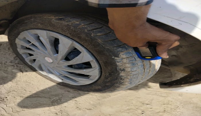 2018 Maruti Alto K10 VXI, CNG, Manual, 49,473 km, tyre