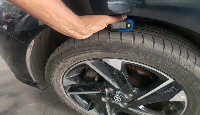 2021 Hyundai Verna SX (O) 1.5 CRDI, Diesel, Manual, 63,685 km, tyre