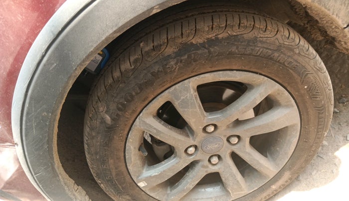 2019 Ford FREESTYLE TITANIUM PLUS 1.2 PETROL, Petrol, Manual, 56,552 km, tyre