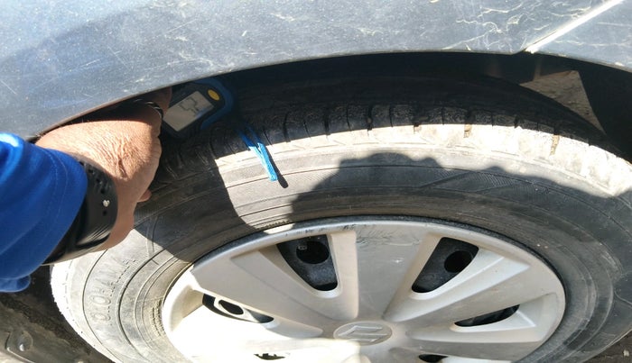 2011 Maruti Swift Dzire VXI, Petrol, Manual, 69,345 km, tyre