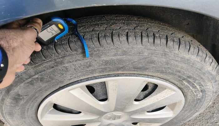 2011 Maruti Swift Dzire VXI, Petrol, Manual, 69,345 km, tyre