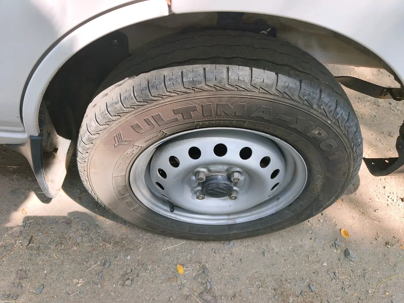 2024 Maruti Eeco 5 Str Ac CNG (O) , CNG, Manual, 40,563 km, tyre