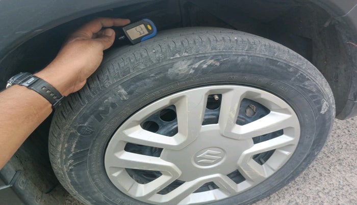 2019 Maruti Vitara Brezza VDI, Diesel, Manual, 1,44,584 km, tyre