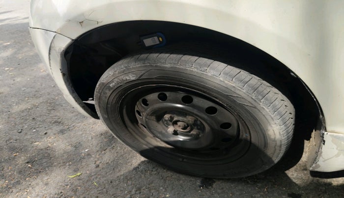 2010 Maruti Swift Dzire VDI, Diesel, Manual, 1,14,184 km, tyre