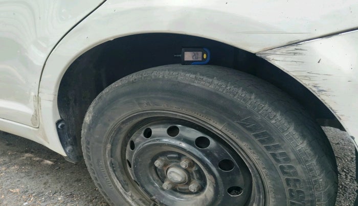 2010 Maruti Swift Dzire VDI, Diesel, Manual, 1,14,184 km, tyre