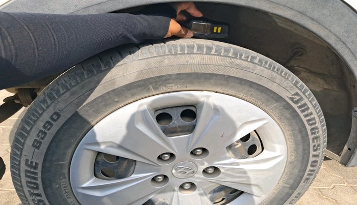 2018 Hyundai Creta E PLUS 1.4 DIESEL, Diesel, Manual, 3,03,953 km, tyre