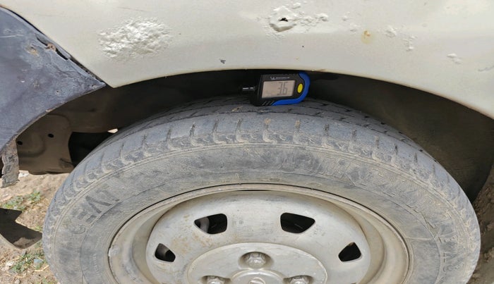 2010 Hyundai Santro Xing GL, CNG, Manual, 1,58,560 km, tyre