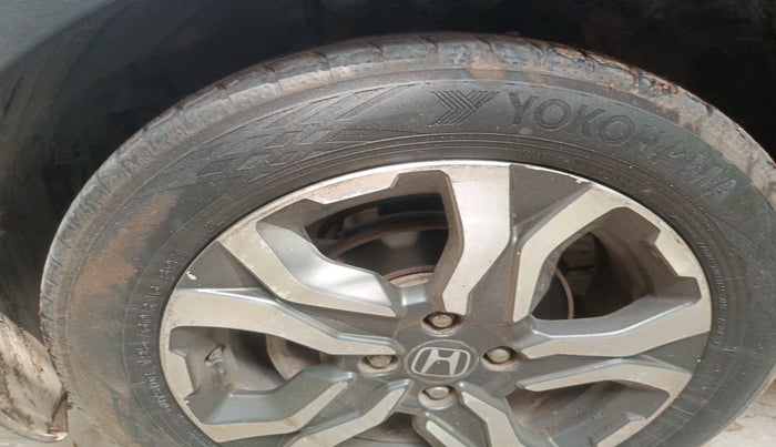 2017 Honda WR-V 1.5L I-DTEC VX MT, Diesel, Manual, 1,35,976 km, tyre