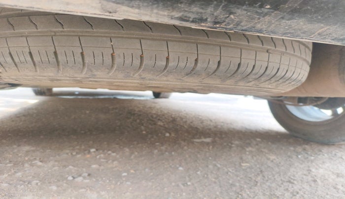 2022 KIA CARENS LUXURY PLUS 1.5 DIESEL 6 STR, Diesel, Manual, 64,504 km, tyre