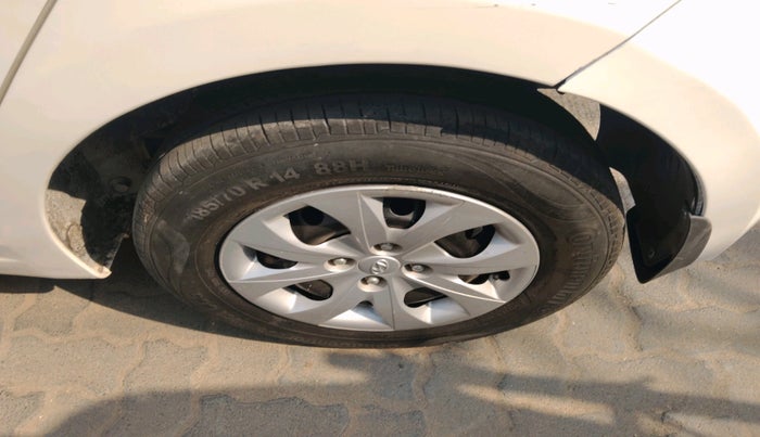 2015 Hyundai Elite i20 SPORTZ 1.2, Petrol, Manual, 54,628 km, tyre