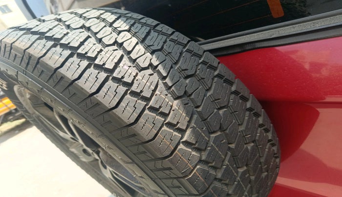 2023 Mahindra Thar LX D AT 4WD HT, Diesel, Automatic, 29,505 km, tyre