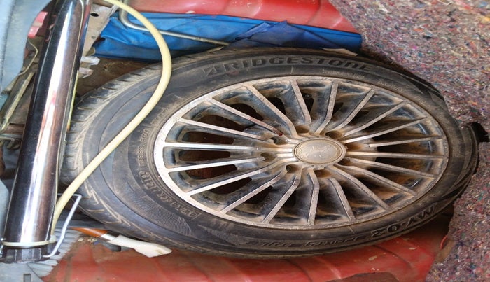 2007 Maruti Zen Estilo LXI, Petrol, Manual, 49,748 km, tyre