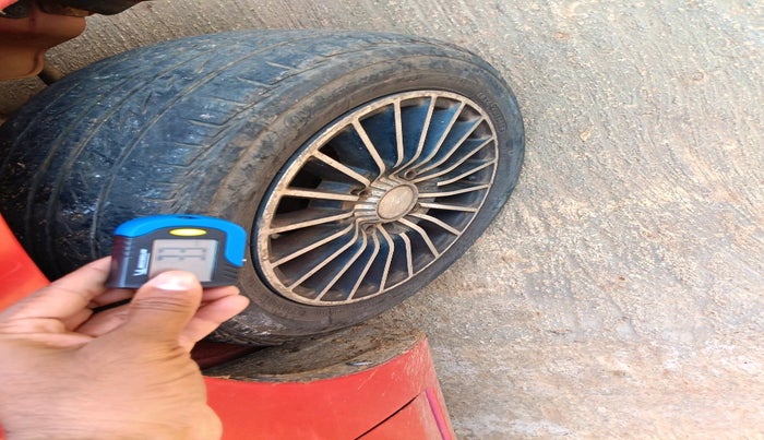 2007 Maruti Zen Estilo LXI, Petrol, Manual, 49,748 km, tyre