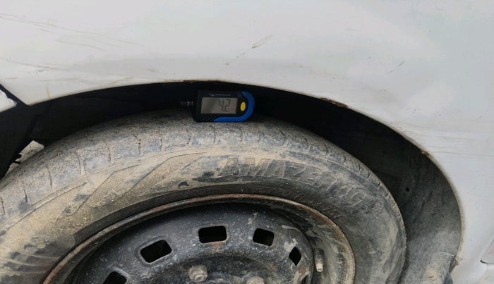 2011 Chevrolet Spark LT 1.0, Petrol, Manual, 53,001 km, tyre