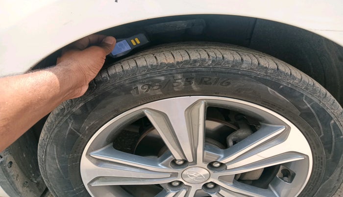 2018 Hyundai Verna 1.6 VTVT SX + AT, Petrol, Automatic, 1,33,069 km, tyre