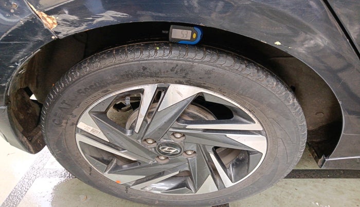 2022 Hyundai NEW I20 ASTA (O) 1.2 MT, Petrol, Manual, 59,165 km, tyre