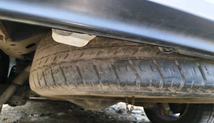 2018 Toyota Fortuner 2.8 4X4 AT, Diesel, Automatic, 1,62,086 km, tyre