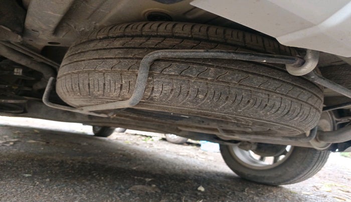 2024 Maruti XL6 ALPHA PLUS AT, Petrol, Automatic, 47,896 km, tyre