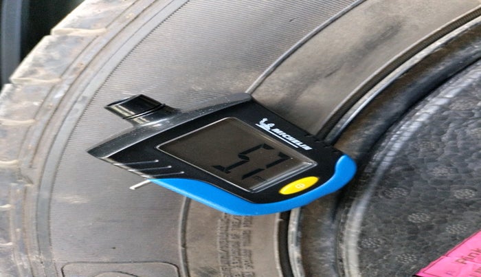 2017 Hyundai Creta SX PLUS AT 1.6 PETROL, Petrol, Automatic, 68,931 km, tyre