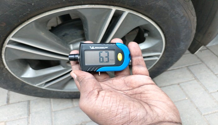 2017 Hyundai Creta SX PLUS AT 1.6 PETROL, Petrol, Automatic, 68,931 km, tyre