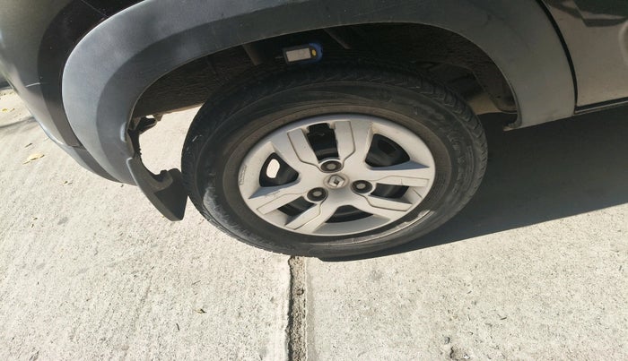 2018 Renault Kwid RXT 1.0 (O), Petrol, Manual, 19,710 km, tyre