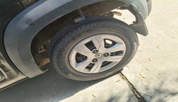 2018 Renault Kwid RXT 1.0 (O), Petrol, Manual, 19,710 km, tyre