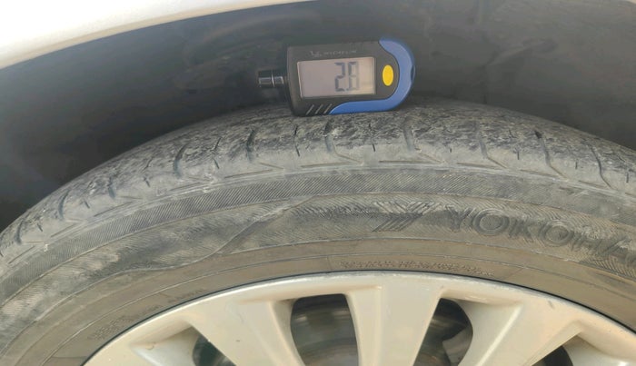 2018 Maruti Ciaz ZETA DIESEL 1.3, Diesel, Manual, 2,08,666 km, tyre