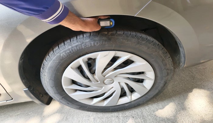 2020 Maruti Ertiga VXI CNG, CNG, Manual, 61,243 km, tyre