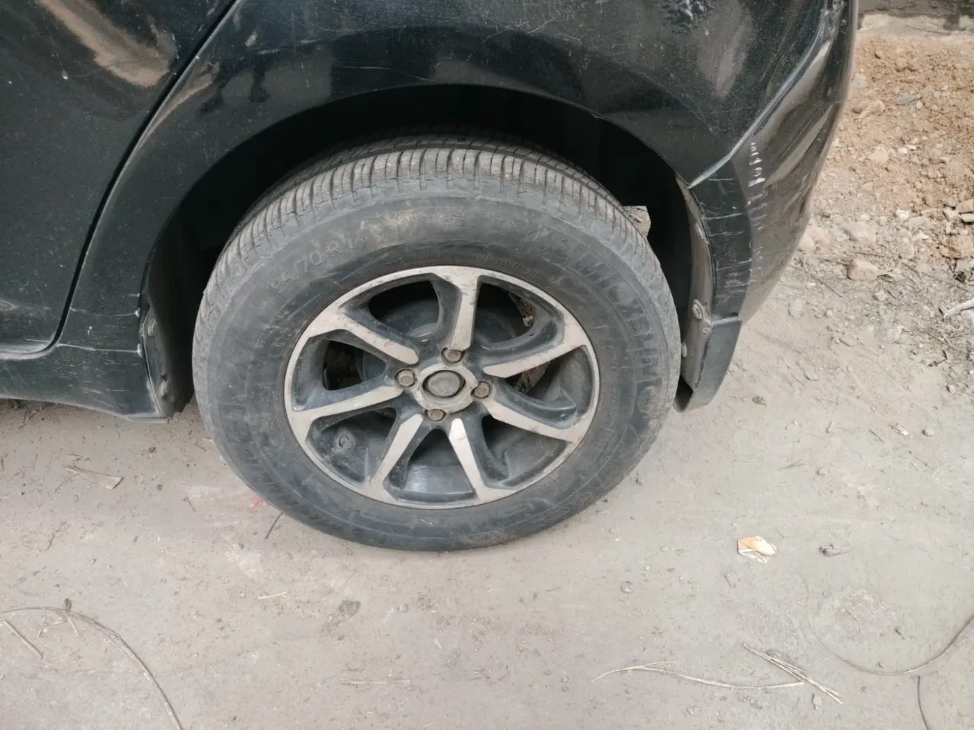 2008 Maruti Swift VXI 1.3, Petrol, Manual, 84,267 km, tyre