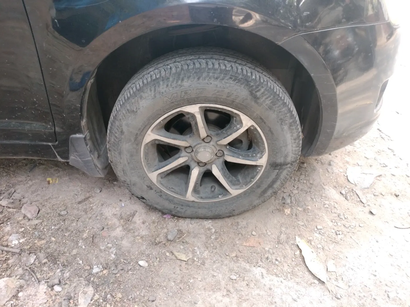 2008 Maruti Swift VXI 1.3, Petrol, Manual, 84,267 km, tyre