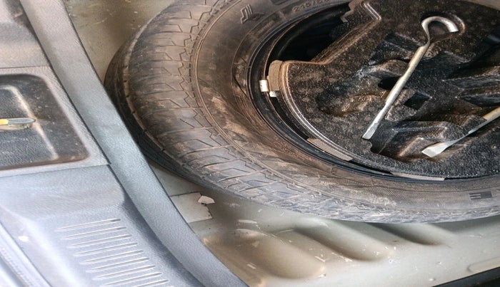 2021 Maruti S Cross ZETA 1.5, Petrol, Manual, 37,629 km, tyre