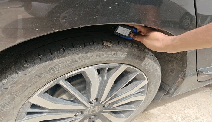 2017 Honda City 1.5L I-VTEC VX, Petrol, Manual, 1,28,423 km, tyre