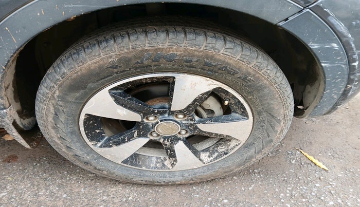 2018 Tata NEXON XZA PLUS PETROL, Petrol, Automatic, 55,408 km, tyre