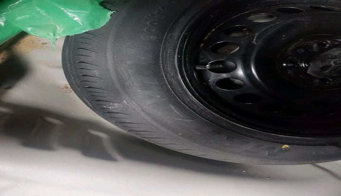 2020 Maruti Baleno ZETA PETROL 1.2, Petrol, Manual, 20,333 km, tyre