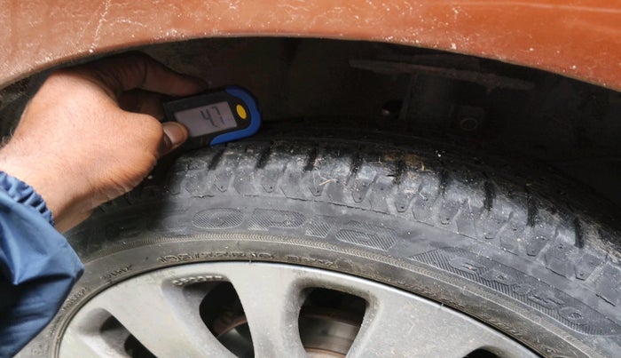 2017 Maruti Baleno ZETA PETROL 1.2, Petrol, Manual, 1,08,791 km, tyre