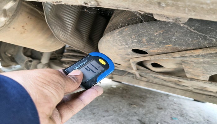 2013 Renault Duster 110 PS RXZ DIESEL, Diesel, Manual, 1,97,744 km, tyre