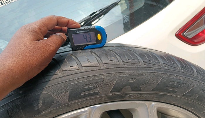 2016 Ford Ecosport TITANIUM+ 1.5L DIESEL, Diesel, Manual, 1,30,143 km, tyre